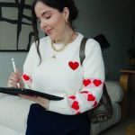 Suéter manga corazón
