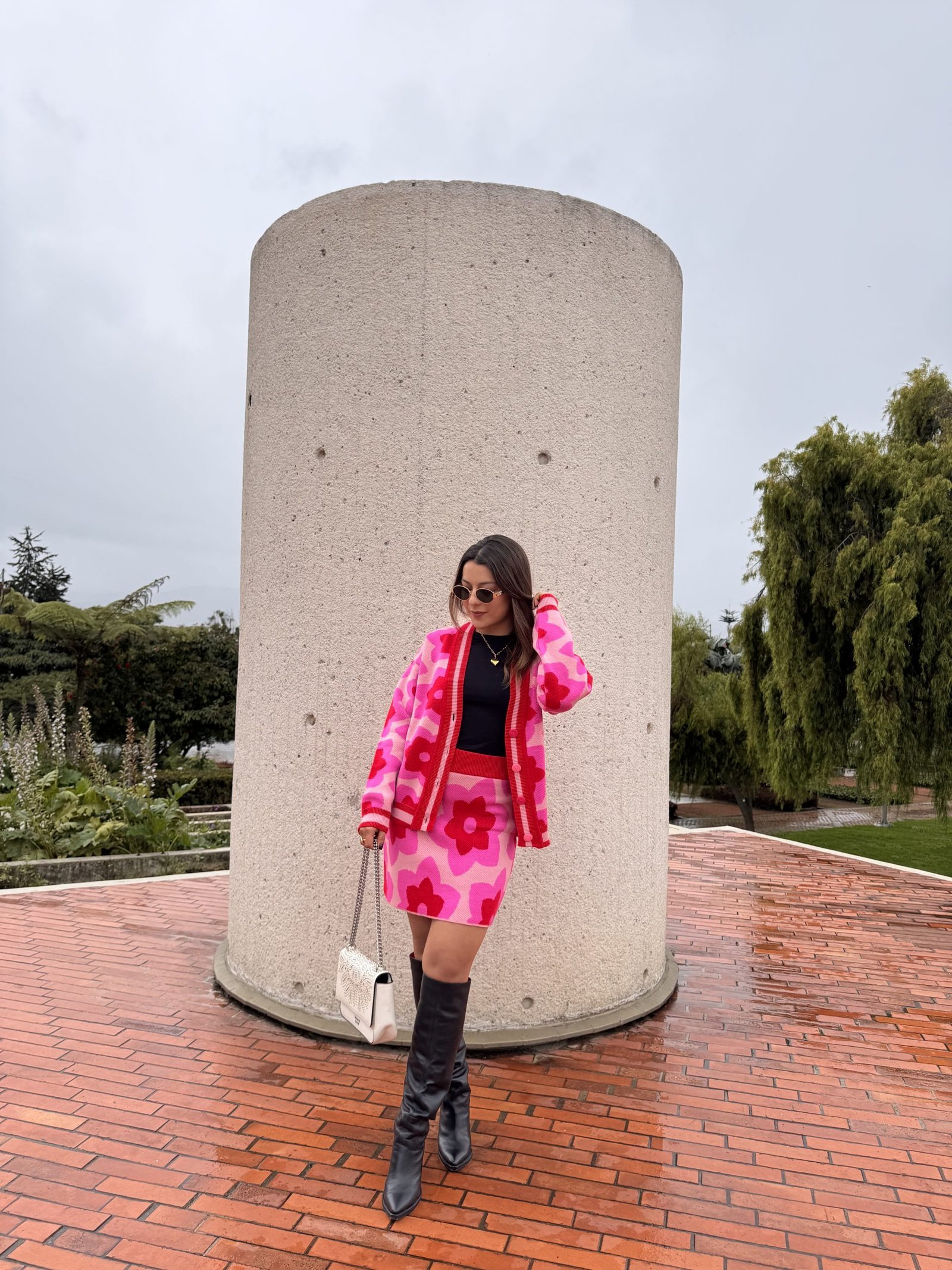 6163445F-E66E-4557-917D-762F1DF41712.JPG-scaled-1.jpeg Falda azalea corta - Imagen 1