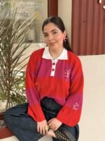 Polo trazos rojo -  fucsia