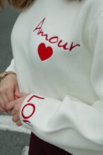 Suéter amour blanco - Imagen 2